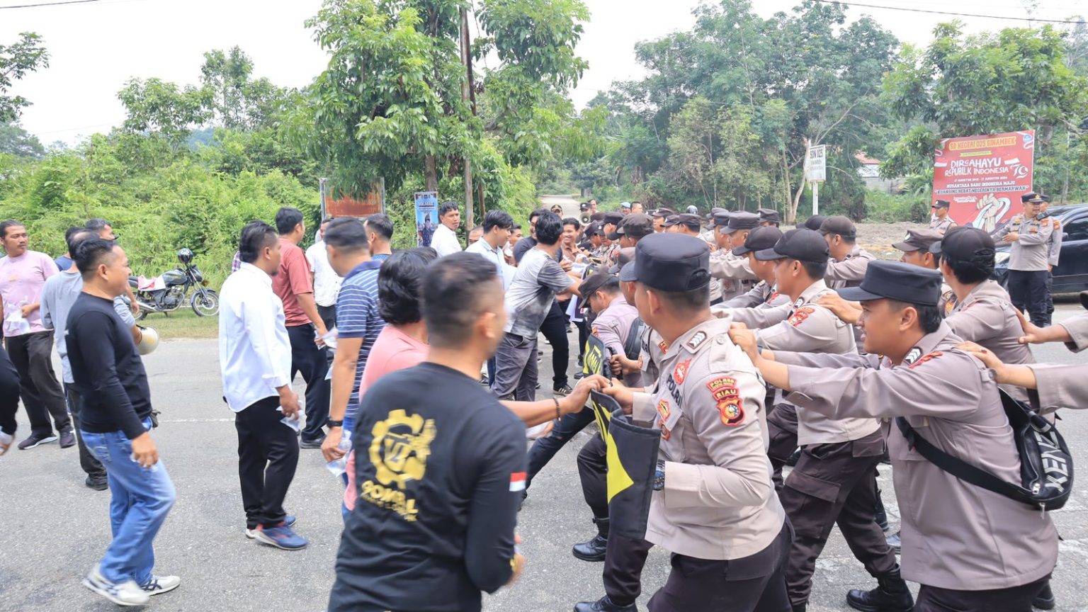 Polres Kuansing Gelar Gladi Bersih Simulasi Pengamanan Dalam Rangka Operasi Mantap Praja